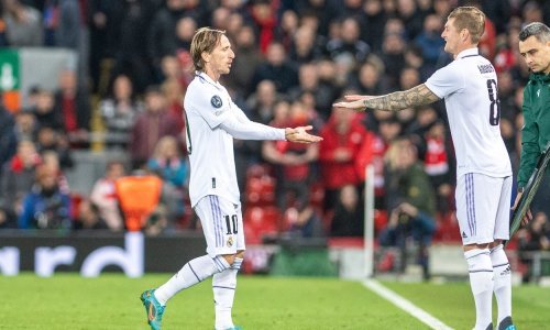 Što Perez radi? Nove ugovore dobili Kroos, Benzema i Vinicius. Samo Modrić nije