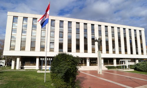 Premlaćeni turist na splitskom sudu: 'Sjeo je na mene i kazao da je on mafija iz Splita'