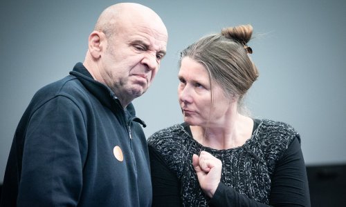 ZKM najavljuje premijeru 'Ćelave pjevačice'