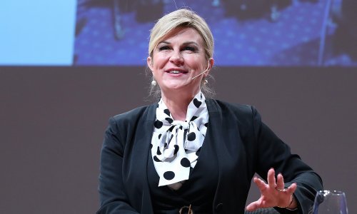 Emotivna Kolinda Grabar-Kitarović: 'U ovih 55 godina naučila sam što znači stajati sama'