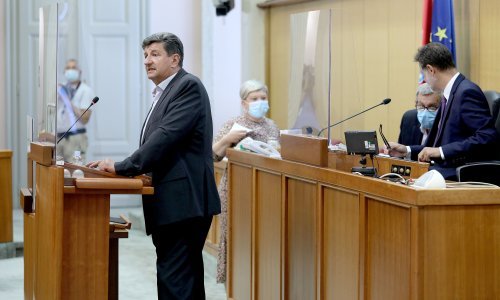 Odbor odlučio o incidentu: Jandroković je u stanci imao pravo isključiti Sačića