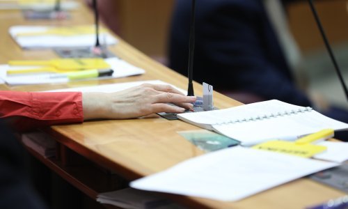 Sabor usvojio zakon kojim se ukida smanjenje mirovina po posebnim propisima