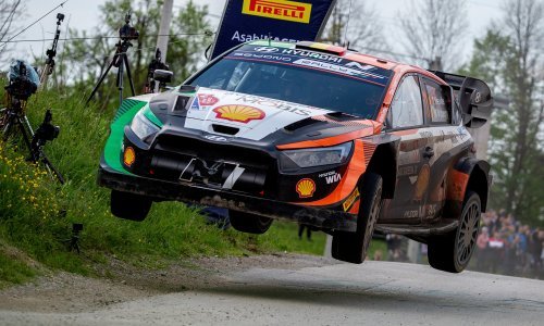 Thierry Neuville nakon prvih subotnjih brzinaca čuva prednost na vrhu