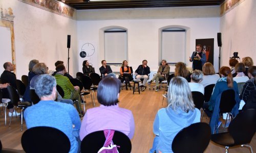 [FOTO] Drugi dan Pričigina na otocima, pisci pripovijedali u Palači Moise