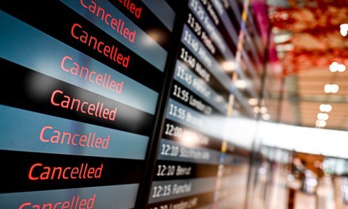 Štrajka se u zračnim lukama Hamburg i Berlin zbog plaća, letovi prizemljeni