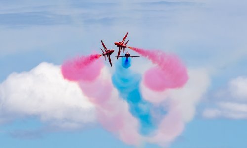 Fantastične fotografije s vježbe Krila Oluje i Red Arrowsa u Zemuniku