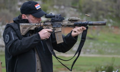 Banožić upoznao specijalce s modernizacijom, okušao se i u gađanju