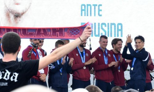 Pogledajte veličanstven doček za Hajdukove juniore na splitskoj Rivi!