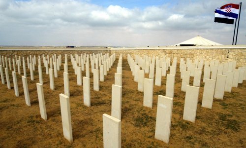 Izložba 'El Shatt zbjeg i Zid Mediteran' Helene Klakočar u Splitu