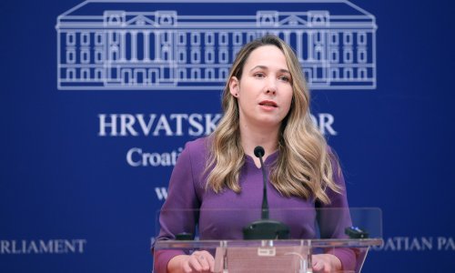 Oporba tvrdi da je Vlada propustila zaštititi potrošače u slučaju franak