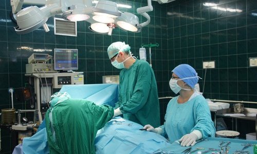 Liječnici u Poljskoj odstranili cistu na jajniku tešku 100 kilograma