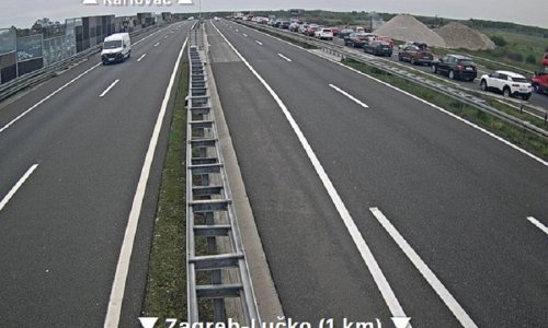 Počelo je: Prema moru i istoku kolona po 3 km, velika gužva na obilaznici
