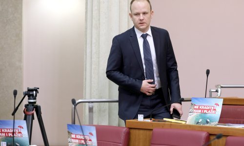 Oporba: HDZ-ovci zgrću bogatstvo na zdravlju naših građana