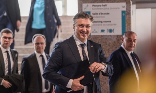 Plenković: Grad Zagreb treba se očitovati o slučaju na KB Sveti Duh
