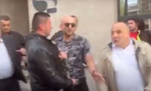 Napadnut zastupnik nakon što je izglasana vlada: Pljuvali su me i poljevali vodom