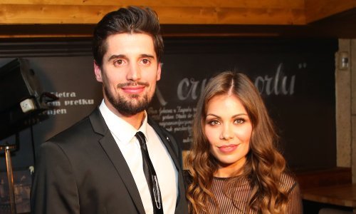 Video s odmora otkrio sretnu vijest: Tamara i Luka Šulić čekaju četvrto dijete!
