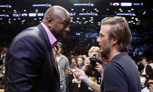 Nakon usporedbe s Michaelom Jordanom, o Curryju se izjasnio i legendarni Magic