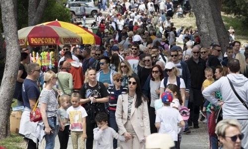 Splićani tradicionalno na Marjanu za Praznik rada; poslijepodne slave na Blatinama