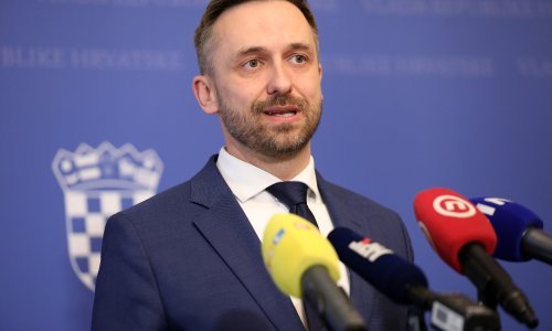 Piletić: Organizirat će se najbrži mogući transfer Hrvata iz Zambije, zajedno s djecom