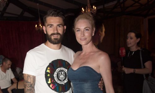 Iris Livaja posvetila suprugu nježnu objavu i pokazala do sad ne viđene fotografije s vjenčanja