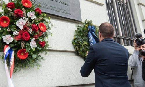 Obljetnica raketiranja Zagreba: Tomašević položio vijenac za žrtve