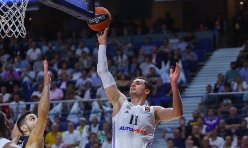 Hezonja briljirao u Beogradu na terenu, ali i izvan njega; opet se dotakao navijača