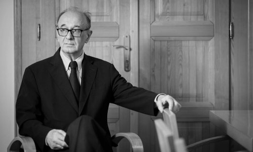 Preminuo bivši premijer Nikica Valentić