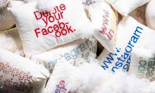 Najavljena izložba Marlen Ban 'Social media is ruining my life'