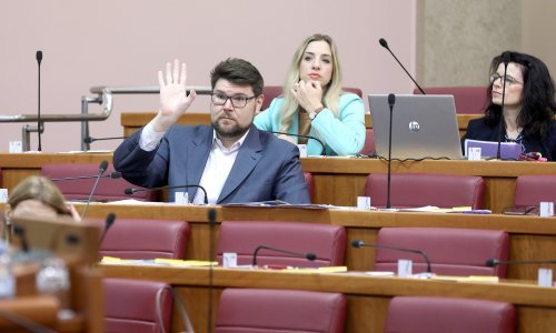 Grbin za štrajk sudaca okrivio Vladu. Bošnjaković: 'Sve će normalno funkcionirati'