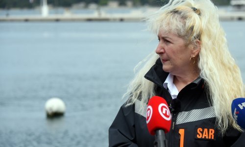 Nastavlja se potraga za umaškim ribarima: Na dnu mora je izbočina, a ne brod?