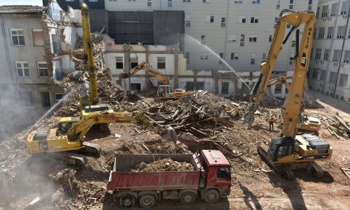 U KBC-u Sestre milosrdnice u punom jeku obnova šest zgrada oštećenih u potresu