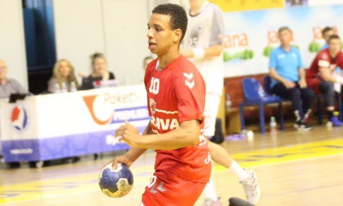 Povijesni dan za hrvatski rukomet; za seniore igrao 14-godišnjak o kojem svi govore!