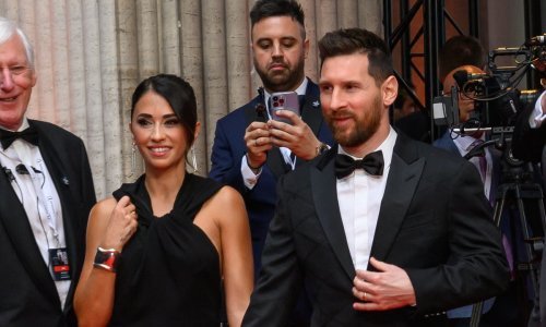 Lijepa supruga Lionela Messija plijenila elegancijom u crnom