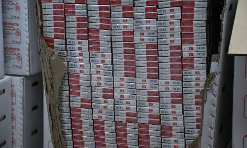 Ured europskog tužitelja: Trojica sporazumno osuđena za šverc cigareta iz Dubaija