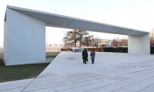 Skuplje održavanje Spomenika domovini. Kome posao od 100.000 eura?