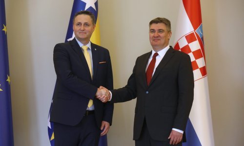 Bećirović nazvao Dodika prijetnjom, Milanović: On nema novac, pa nije prijetnja