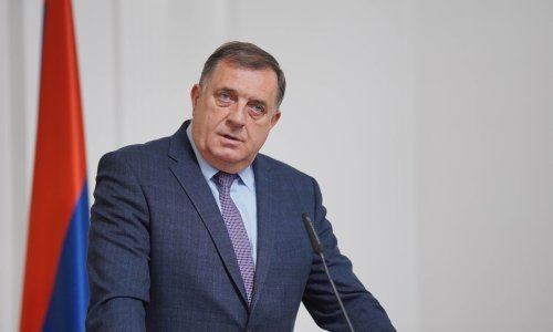 Dodik verbalno nasrnuo na Bećirovića: Za jednog šovinista poprilično je samouvjeren