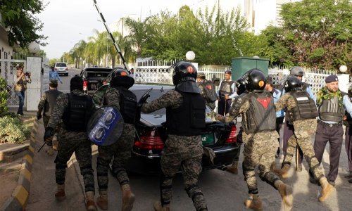 Odvjetnik bivšeg premijera Pakistana: Vrhovni sud proglasio uhićenje protuzakonitim