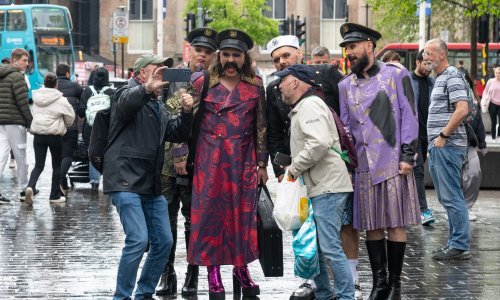 Pogledajte kako su obožavatelji u Liverpoolu reagirali na Let 3