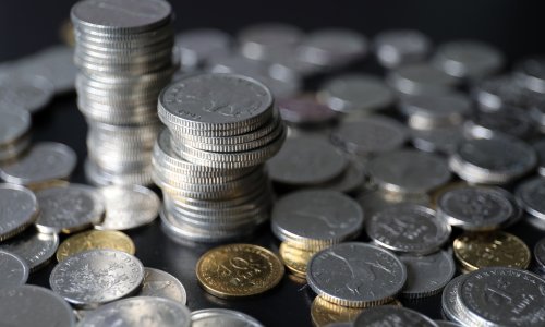 Hrvati kod kuće još uvijek čuvaju gotovo 6 milijardi kuna