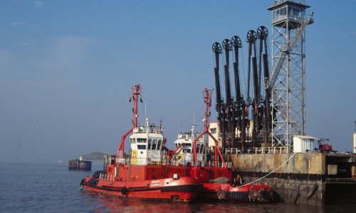 Cijene nafte umjereno porasle nakon četiri tjedna pada