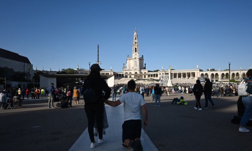 U Fatimu stiglo 230.000 hodočasnika
