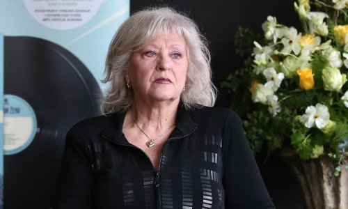 Samo dvije godine nakon kćeri, Meri Cetinić ostala je i bez brata