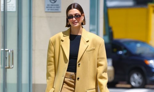 Hailey Bieber zna kako nositi ovaj hit komad s početka milenija