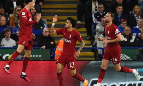 Liverpool ostao u igri za Ligu prvaka, a prema nižem rangu gurnuo je Leicester City