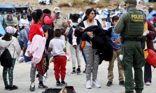 SAD najavio 'strože posljedice' za nezakonit prelazak granice s Meksikom