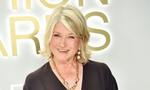 Martha Stewart (81) ušla u povijest: Pozirala u badiću za naslovnicu kultnog časopisa
