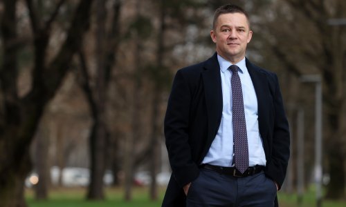 Tvrtko Jakovina predstavlja 'Svijet bez katarze'