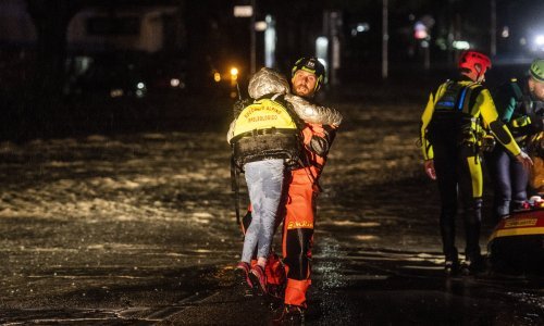 Katastrofa u Italiji: Čak osmero poginulih i 4000 evakuiranih, tijela pronalaze u Jadranu