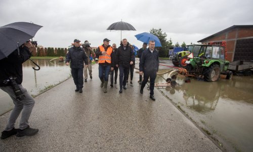 Božinović: Moramo biti spremni na jake bujične poplave, svoj obol moraju dati svi